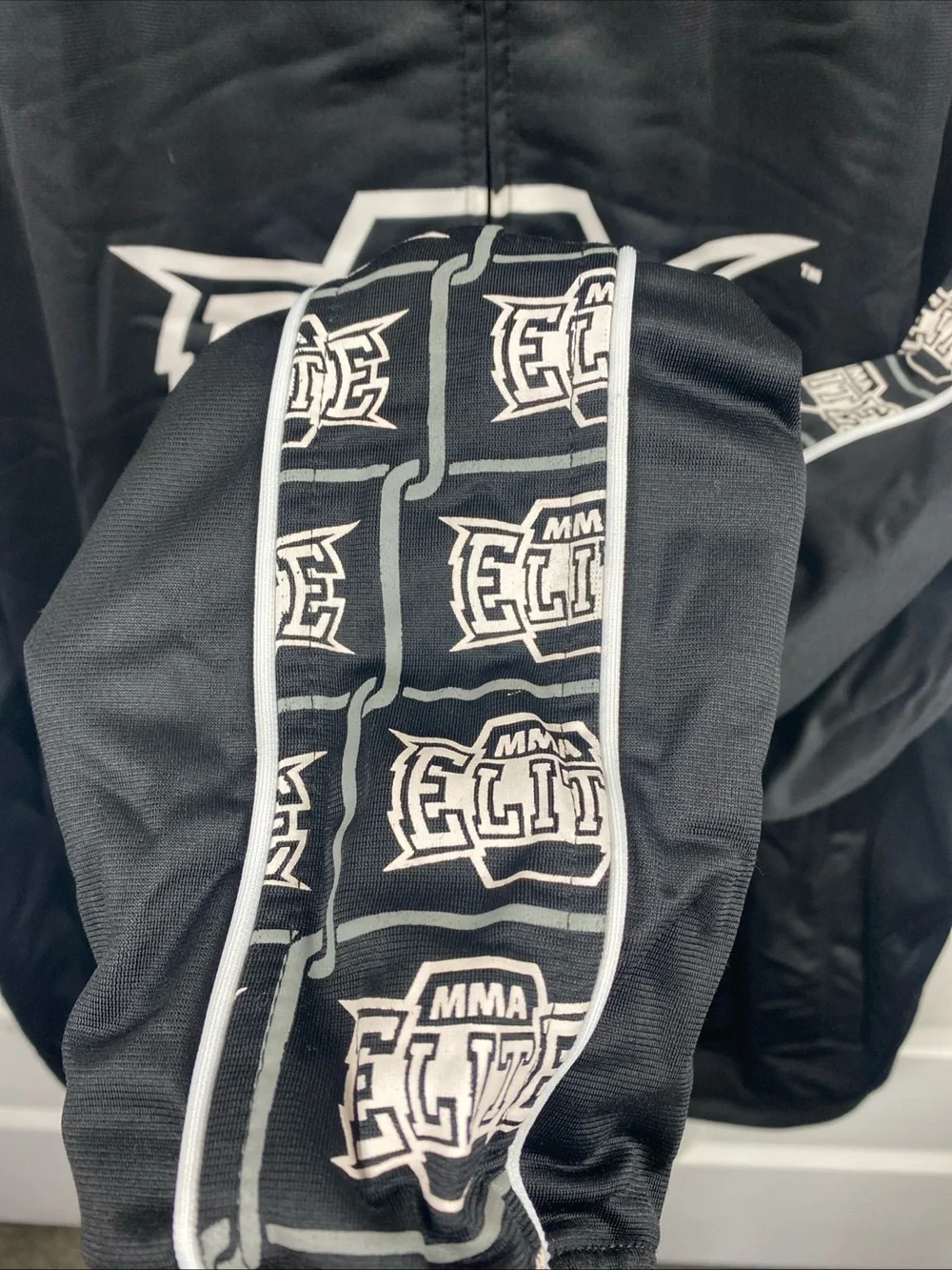 MMA Elite Jacket Black Full Zip Track Top Logo Tape Sleeves Athletic Outerwear M